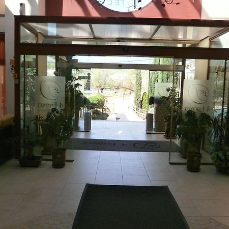 4 Epoxes Hotel Spa Káto Loutrákion Zewnętrze zdjęcie