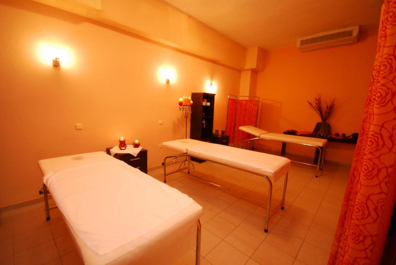 4 Epoxes Hotel Spa Káto Loutrákion Zewnętrze zdjęcie