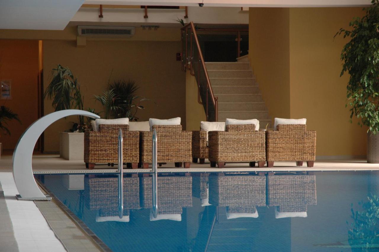 4 Epoxes Hotel Spa Káto Loutrákion Zewnętrze zdjęcie